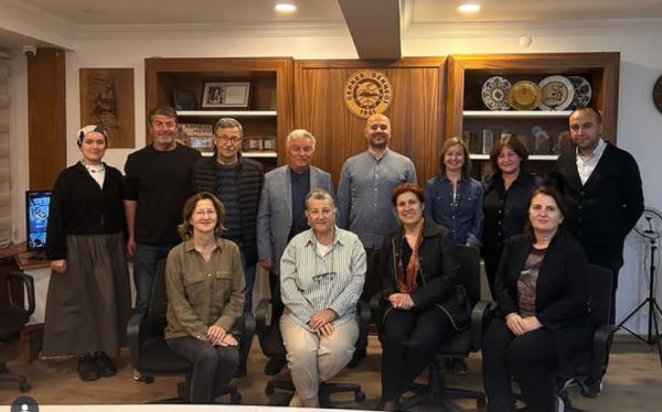 ÇERKES DERNEĞİ’NDE NAZİK ZİYARET