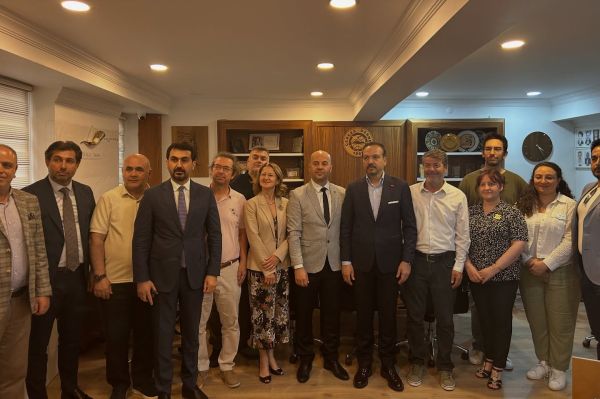 AK Parti Heyeti Derneğimizi Ziyaret Etti